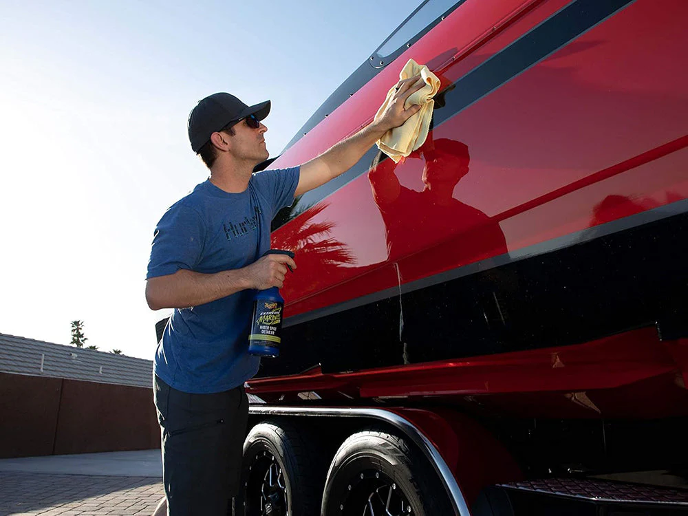 Meguiar's Extreme Marine Water Spot Detailer - 32 oz. - Image 4