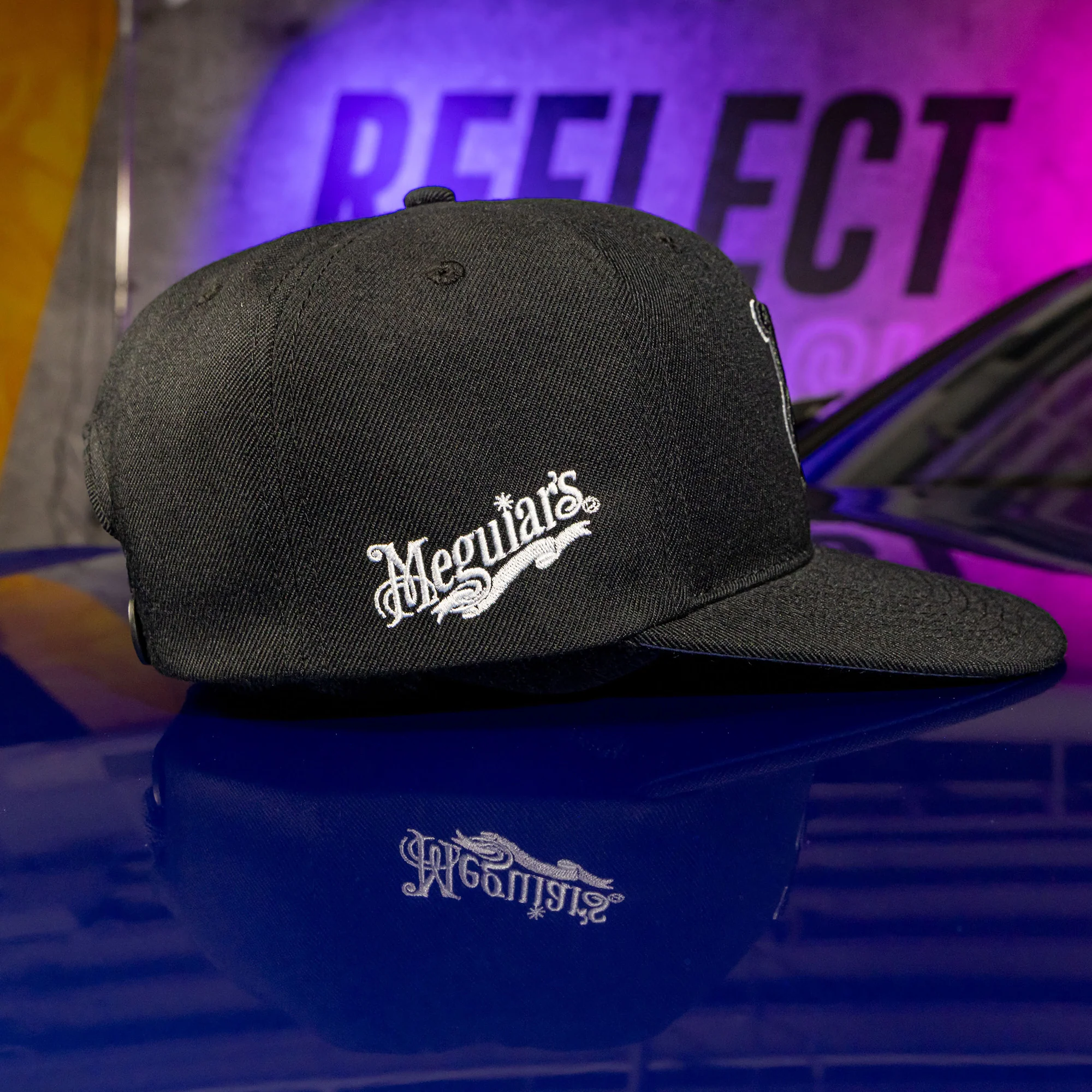 Meguiar's "M" Classic Snapback Hat (Black/White) - Image 4