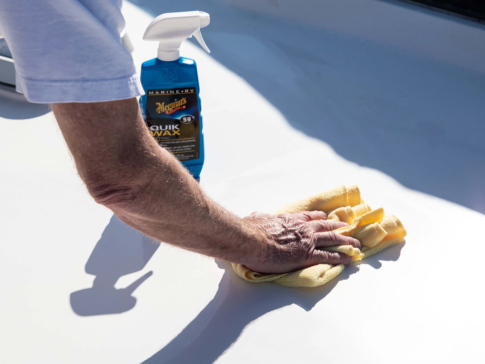 Meguiar's Marine/RV Quik Wax, #59 - 16 oz. - Image 3
