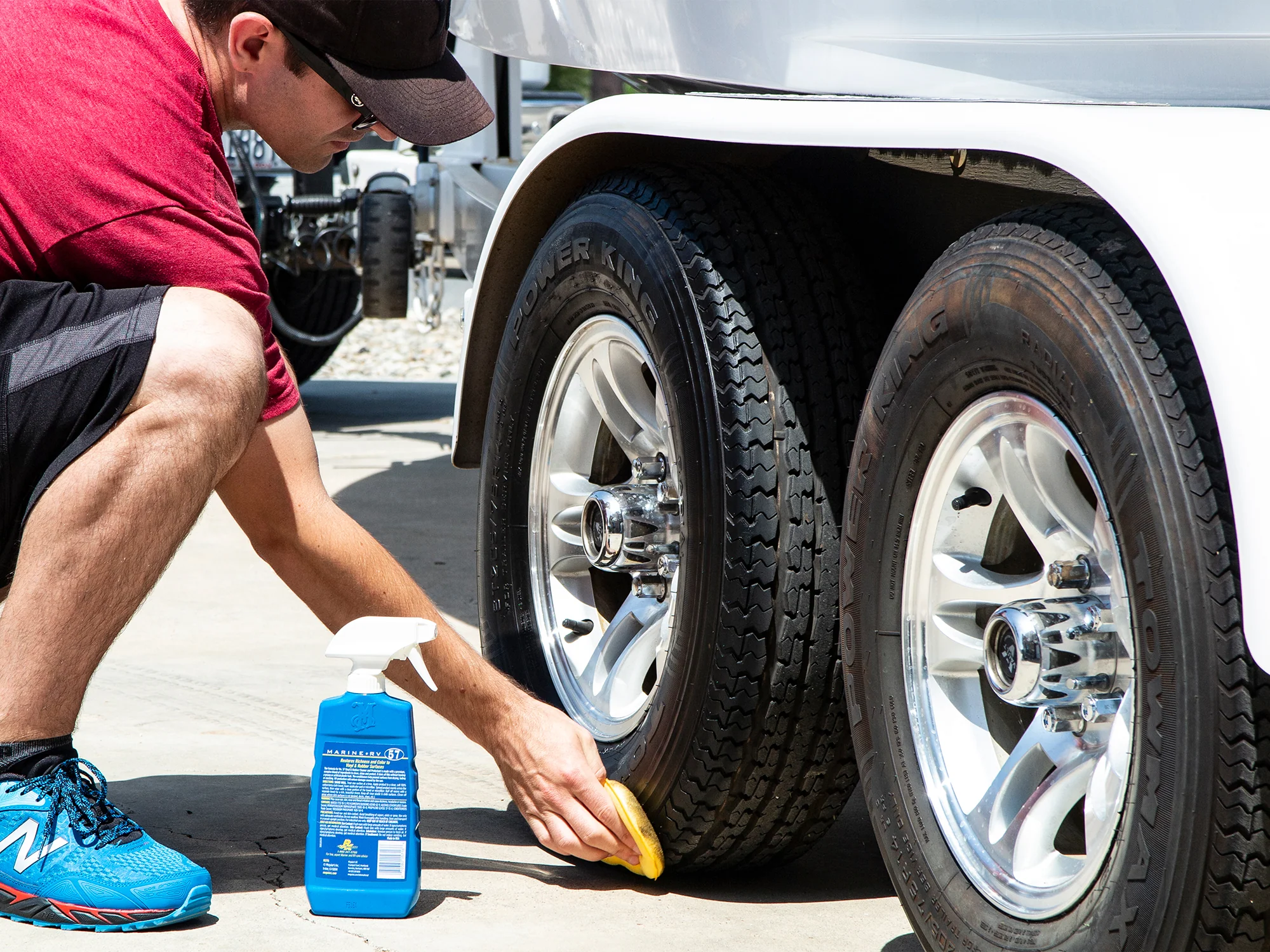 Meguiar's Marine/RV Vinyl & Rubber Cleaner/Conditioner, #57 - 16 oz. - Image 3