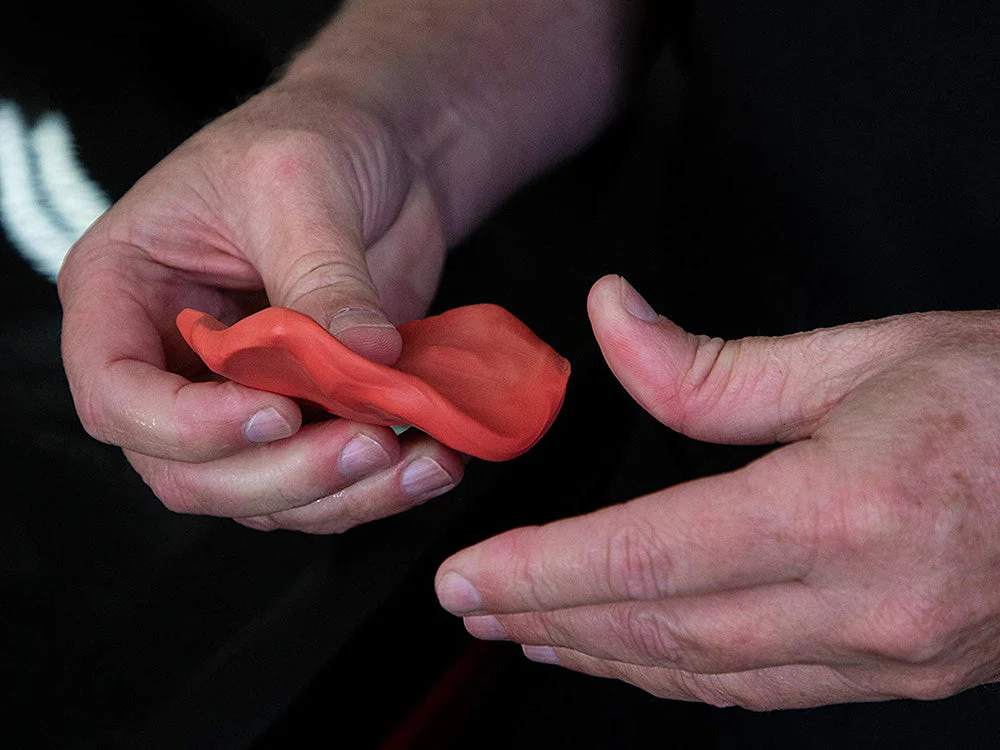 Meguiar's Professional Detailing Clay - Aggressive, Red - Image 3