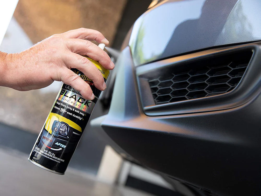 Meguiar's Ultimate Black Plastic Restorer - 10 oz. aerosol - Image 3